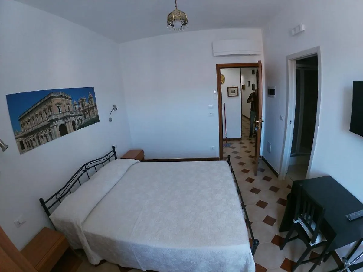 Bed and Breakfast Casa Nilla Noto