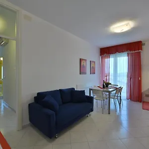 ** Aparthotel Mariavittoria Italia