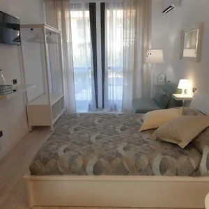  Affittacamere Borgo Antico Self Check-in Italia